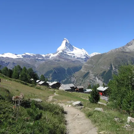 Apartment Dom - Skiin-skiout By Interhome Zermatt